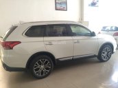 Bán Mitsubishi Outlander đời 2017, màu trắng, nhập khẩu nguyên chiếc