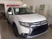 Bán Mitsubishi Outlander đời 2017, màu trắng, nhập khẩu nguyên chiếc