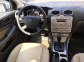 Bán Ford Focus đời 2012, màu bạc số tự động, giá chỉ 422 triệu