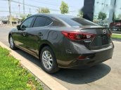 Bán Mazda 3 1.5 đời 2017, xe mới, giá 680tr