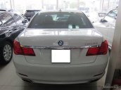 Bán xe BMW 7 Series 740i 2010, màu trắng, nhập khẩu chính hãng