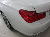 Bán xe BMW 7 Series 740i 2010, màu trắng, nhập khẩu chính hãng