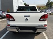 Bán Mazda BT-50 2.2L 4WD 2016 nhập, số sàn, xe mới, tặng bảo hiểm, hỗ trợ vay