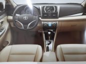 Bán xe Toyota Vios 1.5G năm 2017, màu bạc, giá 594 triệu