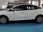 Bán xe Ford Focus 1.5 AT Ecoboost Sedan sản xuất 2017, màu trắng, 780 triệu