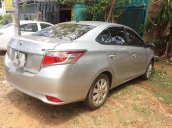 Bán ô tô Toyota Vios sản xuất 2015, màu bạc số sàn