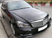 Chính chủ bán xe cũ Mercedes C250 sản xuất 2011, màu đen