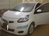 Cần bán xe Toyota Aygo năm 2012 nhập khẩu Châu Âu