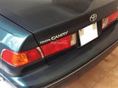 Chính chủ bán xe Toyota Camry GLi 2.2MT đời 2001, màu xanh lam, 285tr