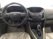 Ford Focus 2017 mới, khuyến mãi lớn trả góp chỉ cần 120 triệu, liên hệ 0947 078 259 để biết thông tin chi tiết