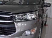 Bán xe Toyota Innova 2.0E 2017, khuyến mãi cực tốt tại TPHCM, xe 8 chỗ gia đình