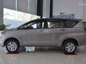 Bán xe Toyota Innova 2.0E 2017, khuyến mãi cực tốt tại TPHCM, xe 8 chỗ gia đình