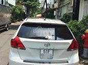 Cần bán xe Toyota Venza AWD đời 2009, màu trắng, xe nhập