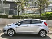 Bán Ford Fiesta Ecoboost 1.0AT đời 2016, màu bạc số tự động