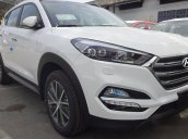 Bán xe Hyundai Tucson 2WD bản ĐB 2017, màu trắng