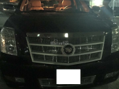 Cadilac Escalade đánh bại LX 570