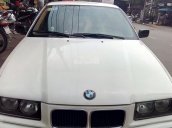 Cần bán xe BMW 323i 320i sản xuất 1996, màu trắng nhập khẩu nguyên chiếc, giá tốt 165 triệu