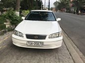 Bán xe cũ Toyota Camry đời 2000, màu trắng, nhập khẩu