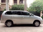 Bán ô tô Toyota Innova 2.0G đời 2010, màu bạc, 388tr