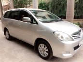 Bán ô tô Toyota Innova 2.0G đời 2010, màu bạc, 388tr