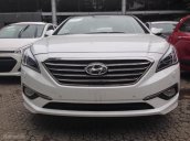 Bán xe Hyundai Sonata 2.0 AT đời 2017, màu trắng, xe nhập