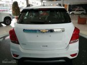 Bán Chevrolet Trax đời 2017, màu trắng, nhập khẩu, ưu đãi lớn tháng 4, hỗ trợ mua xe trả góp tới 90%. LH 0962.951.192