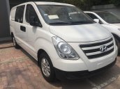 Cần bán Hyundai Starex đời 2017, màu trắng, nhập khẩu, giá 801tr