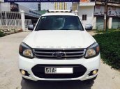 Cần bán gấp Ford Everest đời 2014, màu trắng