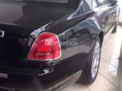 Xe Rolls-Royce Phantom đời 2011, màu đen, nhập khẩu nguyên chiếc