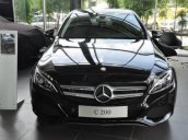 Bán Mercedes C200 2017 hoàn toàn mới