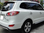 Cần bán Hyundai Santa Fe đời 2012, màu trắng số tự động