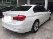 Cần bán gấp BMW 3 Series 320i đời 2016, màu trắng