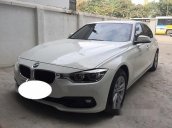 Cần bán gấp BMW 3 Series 320i đời 2016, màu trắng