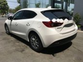 Bán xe Mazda 3 1.5 AT đời 2017, màu trắng, giá tốt