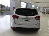 Bán ô tô Kia Rondo 2017, màu bạc giá tốt nhất tại Gò Dầu, Lh: 0938.805.546*Nguyệt