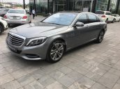 Cần bán xe Mercedes S500 đời năm 2014, màu xám, xe đứng tên công ty xuất đủ hóa đơn