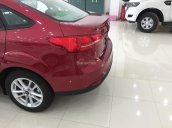 Cần bán Ford Focus 1.5L AT Ecoboost Trend đời 2018, màu đỏ, giá tốt