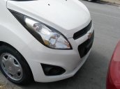 Bán Chevrolet Spark Van đời 2017, màu trắng, đủ màu, giao ngay