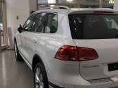 Dòng SUV nhập Đức Volkswagen Touareg 3.6L GP, màu trắng - Tặng 100 thuế trước bạ - LH Hương: 0902.608.293