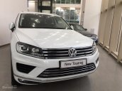 Dòng SUV nhập Đức Volkswagen Touareg 3.6L GP, màu trắng - Tặng 100 thuế trước bạ - LH Hương: 0902.608.293