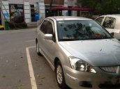 Cần bán gấp Mitsubishi Lancer đời 2004, màu bạc chính chủ