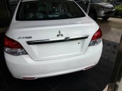 Bán ô tô Mitsubishi Attrage MT màu trắng 1.2 đời 2016, giá tốt