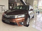 Cần bán xe Toyota Corolla Altis năm 2017, màu nâu, giá 748tr