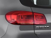 Bán Volkswagen Tiguan đời 2016, màu xám, nhập khẩu nguyên chiếc