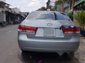 Cần bán Hyundai Sonata 2.0AT năm 2009, nhập khẩu nguyên chiếc số tự động, 415 triệu