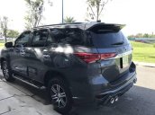 Bán Toyota Fortuner model 2017, kiểu dáng mạnh mẽ