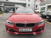 Cần bán xe BMW 3 Series 320i sản xuất 2014, màu đỏ