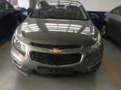 Bán xe Chevrolet Cruze LT đời 2017, mới 100%