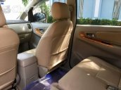 Chính chủ bán Toyota Innova G đời 2010, màu bạc