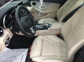 Cần bán Mercedes C200 2015, màu đen